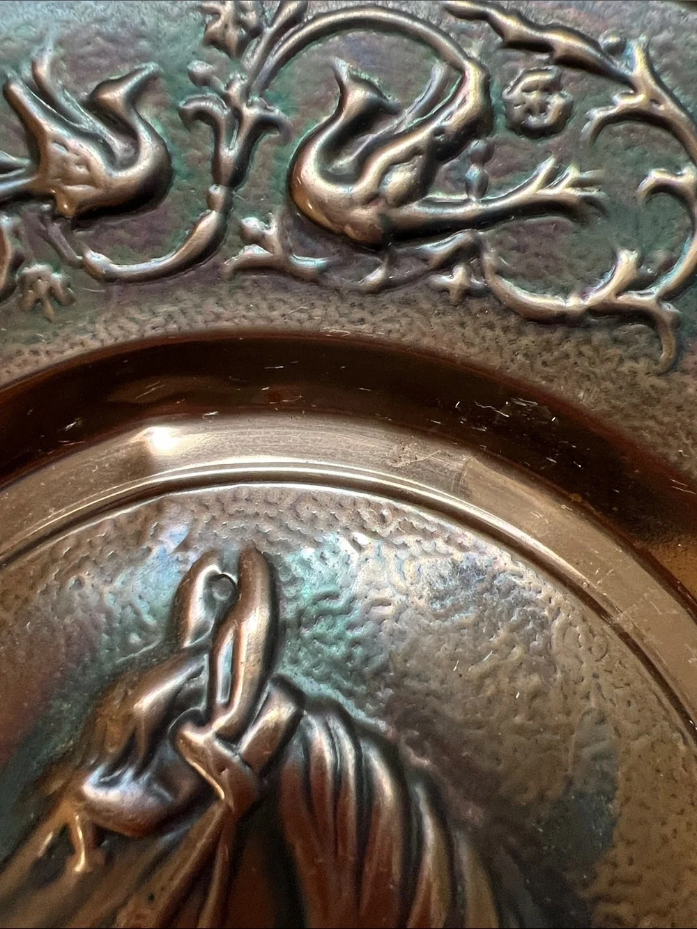 Vintage Decorative Horse Medallion Wall Plate - Copper Finish - Picture 4 of 11